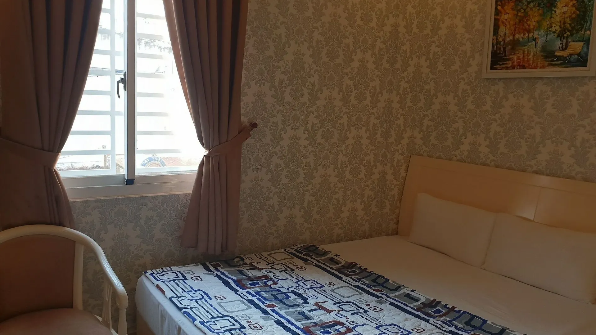 Du Xuan Hotel Ho Chi Minh City 2*,  Vietnam